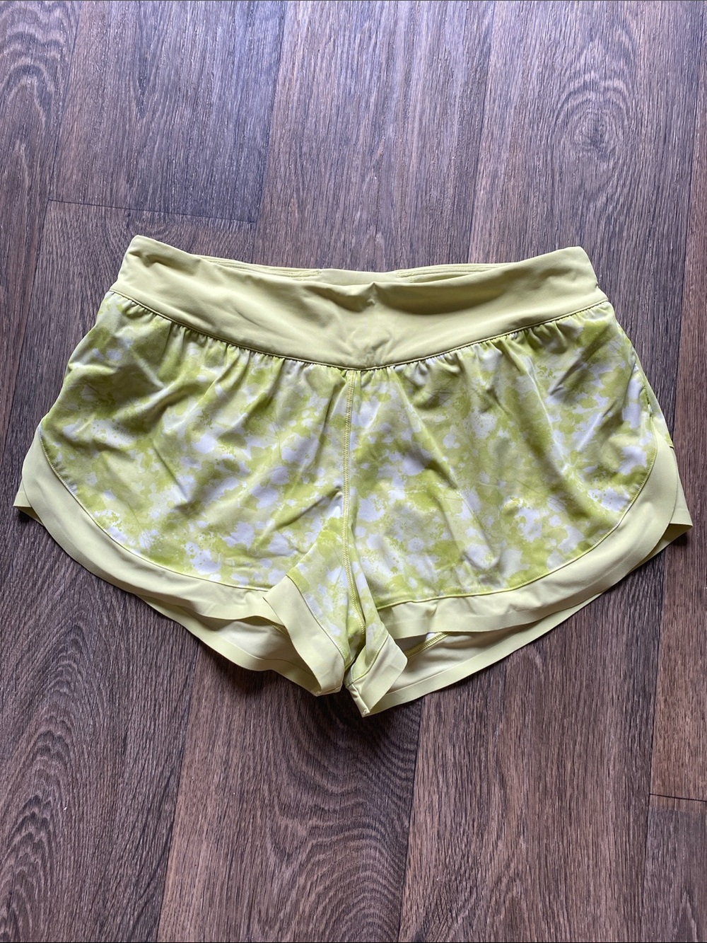Lululemon Calm Tides Shorts